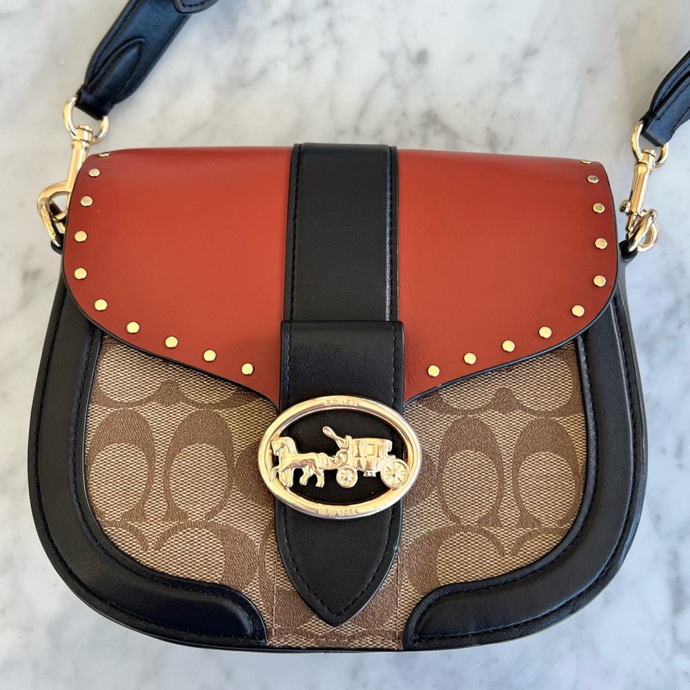 Coach Georgie Saddle Bag Brown Black Leather Logo